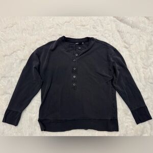 Athleta black long sleeve